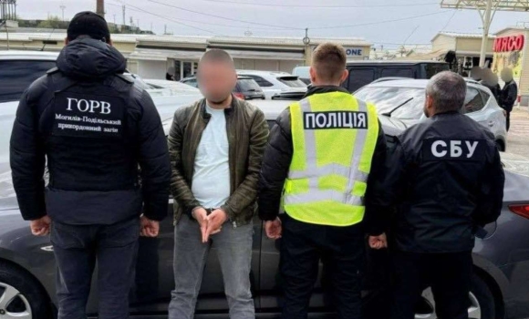 $7000 за квиток до Придністров’я на Вінниччині перекрили канал нелегальної міграції $7000 за квиток до Придністров’я на Вінниччині перекрили канал нелегальної міграції