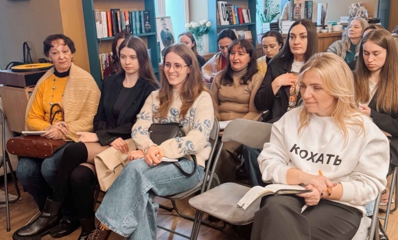 «Письменницький вікенд» у Вінниці зібрав майже два десятки учасників «Письменницький вікенд» у Вінниці зібрав майже два десятки учасників