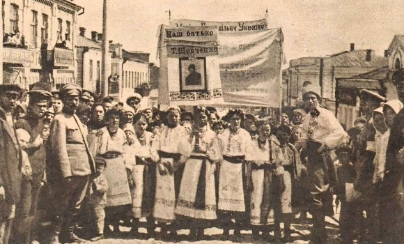 Чому центральну вулицю Вінниці свого часу називали Шевченківським проспектом Чому центральну вулицю Вінниці свого часу називали Шевченківським проспектом