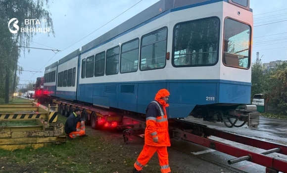 Друга пара з 23 що мають зробити, перш ніж цюрихські Tram 2000 вийдуть на маршрути Вінниці Друга пара з 23 що мають зробити, перш ніж цюрихські Tram 2000 вийдуть на маршрути Вінниці