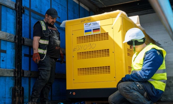 Енергетичний щит для лікарень та ЖКГ: як 32 німецькі генератори рятуватимуть Вінницю під час блекаутів Енергетичний щит для лікарень та ЖКГ: як 32 німецькі генератори рятуватимуть Вінницю під час блекаутів