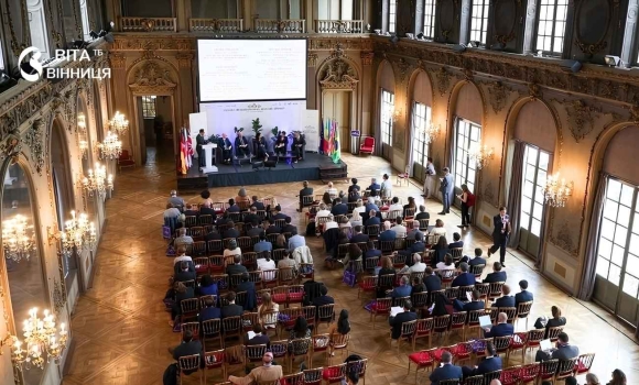 Голос українських громад почують лідери G7 підсумки першого дня саміту мерів у Нансі Голос українських громад почують лідери G7 підсумки першого дня саміту мерів у Нансі