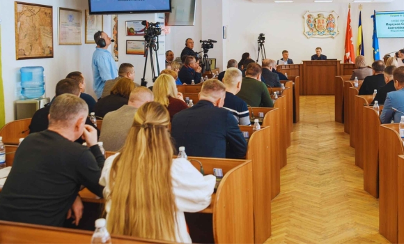 Головні рішення сесії Вінницької міськради підтримка військових і стійкість інфраструктури Головні рішення сесії Вінницької міськради підтримка військових і стійкість інфраструктури