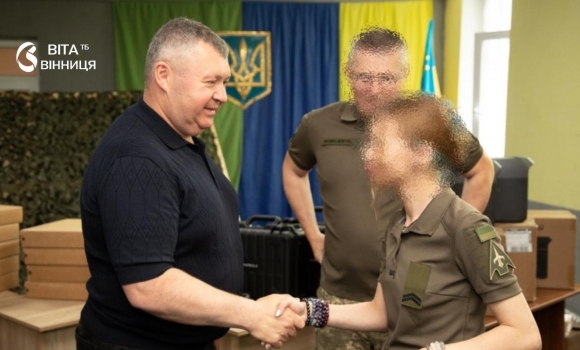 Громада з Вінниччини підтримала чотири військові частини деталі проєкту на 2 млн грн Громада з Вінниччини підтримала чотири військові частини деталі проєкту на 2 млн грн