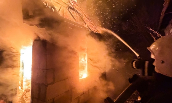 На Вінниччині під час пожежі у власному будинку загинув 70-річний пенсіонер На Вінниччині під час пожежі у власному будинку загинув 70-річний пенсіонер