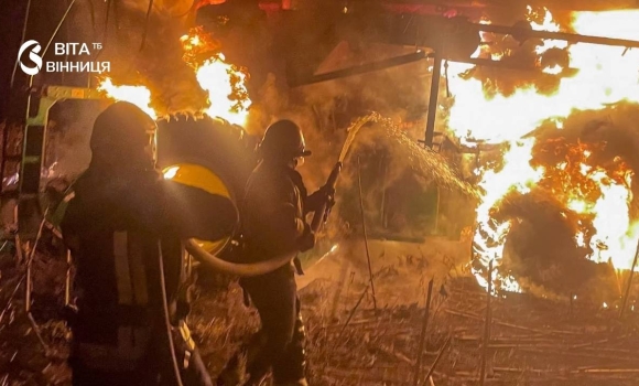 На вулиці Лук'яненка у Вінниці загорівся електролічильник у багатоповерхівці На вулиці Лук'яненка у Вінниці загорівся електролічильник у багатоповерхівці