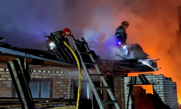 Понад три гектари згарища на Вінниччині масово палають екосистеми та оселі Понад три гектари згарища на Вінниччині масово палають екосистеми та оселі