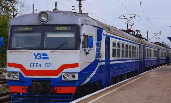 Популярна електричка на Вінниччині змінює розклад на цілий місяць Популярна електричка на Вінниччині змінює розклад на цілий місяць