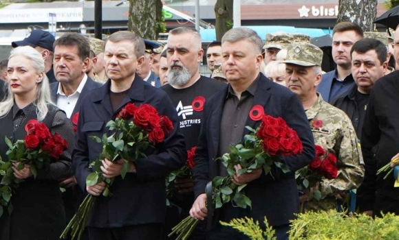 Спільна пам’ять з Європою як Вінниця відзначає День перемоги над нацизмом Спільна пам’ять з Європою як Вінниця відзначає День перемоги над нацизмом