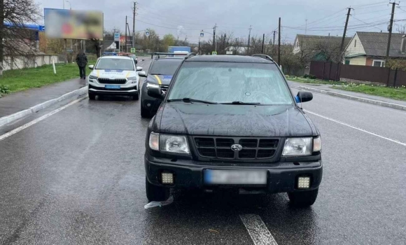 Subaru збив літню жінку посеред білого дня у Гайсині — потерпіла у лікарні Subaru збив літню жінку посеред білого дня у Гайсині — потерпіла у лікарні