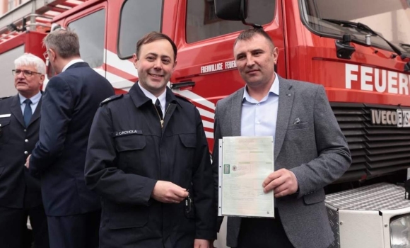 Турбівська громада отримала з Німеччини сучасний пожежний автомобіль Турбівська громада отримала з Німеччини сучасний пожежний автомобіль