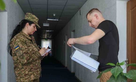 У лікарнях Вінниччини запровадили особливий супровід для поранених нацгвардійців У лікарнях Вінниччини запровадили особливий супровід для поранених нацгвардійців