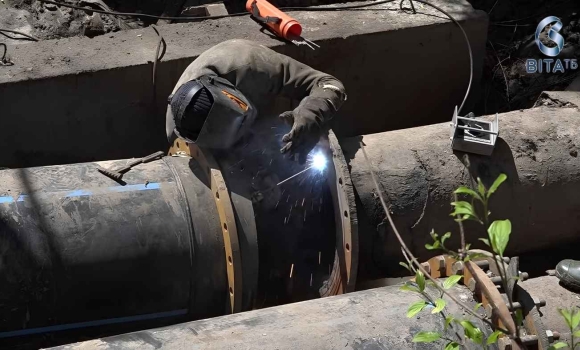 У Вінниці модернізують стратегічний водогін під Південним Бугом У Вінниці модернізують стратегічний водогін під Південним Бугом