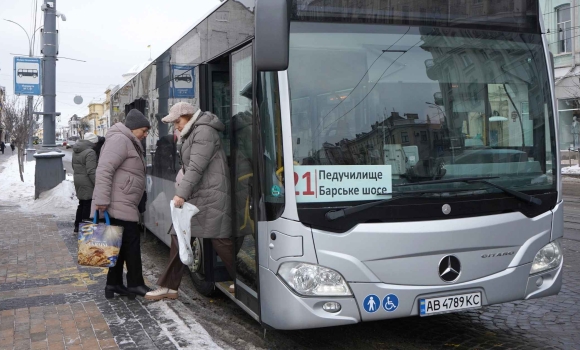 У Вінниці підсилили кілька міських маршрутів додатковими автобусами У Вінниці підсилили кілька міських маршрутів додатковими автобусами