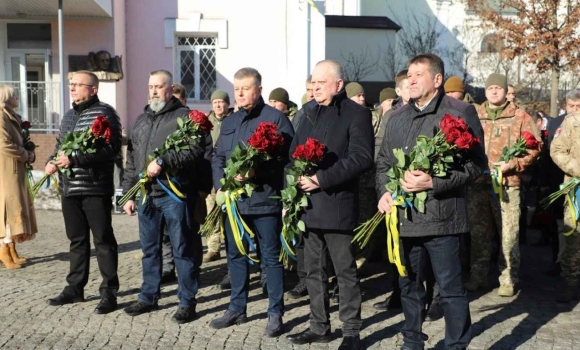 У Вінниці вшанували пам'ять Тараса Шевченка У Вінниці вшанували пам'ять Тараса Шевченка