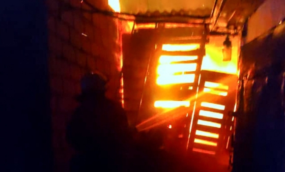 У Жмеринці горів автомобіль, а в Літині - житловий будинок У Жмеринці горів автомобіль, а в Літині - житловий будинок