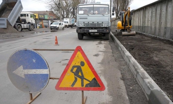 В межах безбар’єрного маршруту розпочали роботи на вулиці Зулінського у Вінниці В межах безбар’єрного маршруту розпочали роботи на вулиці Зулінського у Вінниці