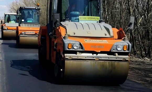 Важливо для водіїв на яких магістралях Вінниччини зараз працює техніка та тривають обмеження Важливо для водіїв на яких магістралях Вінниччини зараз працює техніка та тривають обмеження