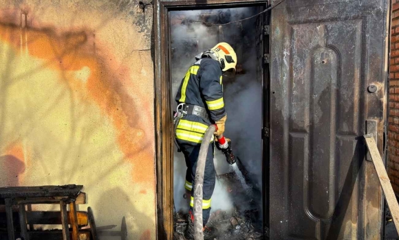 Від кинутого недопалка до короткого замикання на Вінниччині горіли будинки та господарчі споруди Від кинутого недопалка до короткого замикання на Вінниччині горіли будинки та господарчі споруди