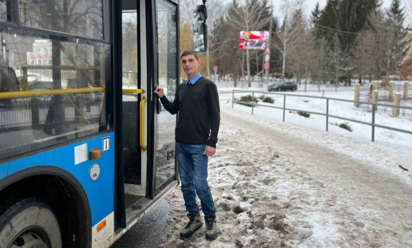 Вінницька транспортна компанія запрошує на роботу водіїв трамваїв, тролейбусів і автобусів Вінницька транспортна компанія запрошує на роботу водіїв трамваїв, тролейбусів і автобусів