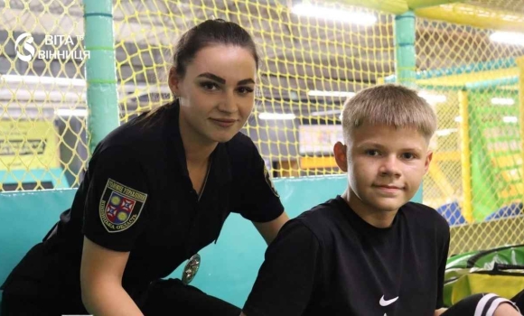 Вінницькі поліцейські подбали про літній відпочинок дітей захисників з Харківщини Вінницькі поліцейські подбали про літній відпочинок дітей захисників з Харківщини