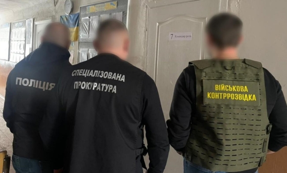 Вінницькі резервісти знайшли спосіб тікати з частини коли заманеться справу передали до суду Вінницькі резервісти знайшли спосіб тікати з частини коли заманеться справу передали до суду