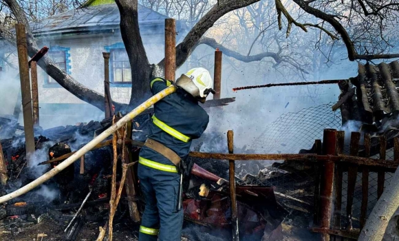 Вінницькі рятувальники ліквідували 15 загорянь які райони опинилися в епіцентрі подій Вінницькі рятувальники ліквідували 15 загорянь які райони опинилися в епіцентрі подій