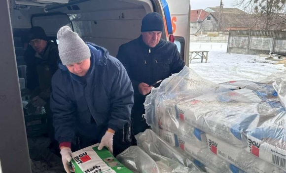 Вінниця отримала вантаж гуманітарної допомоги - 22 тонни будматеріалів Вінниця отримала вантаж гуманітарної допомоги - 22 тонни будматеріалів