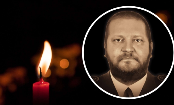 Вінниця проводжає в останню путь режисера та воїна, який віддав життя за країну Вінниця проводжає в останню путь режисера та воїна, який віддав життя за країну