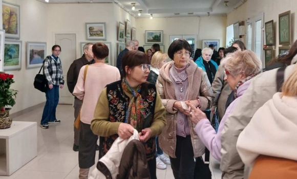 Ювілейна виставка Олександра Пелешка Світ акварелі відкрилась у Вінниці Ювілейна виставка Олександра Пелешка Світ акварелі відкрилась у Вінниці