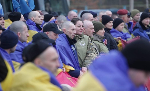 З полону повернувся командир бойової машини, тульчинец Юрій Зінов’єв З полону повернувся командир бойової машини, тульчинец Юрій Зінов’єв